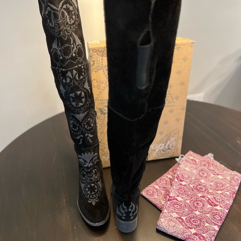 Free People Black Embroidered Suede Knee-High Heeled Boots - Picture 6 of 7